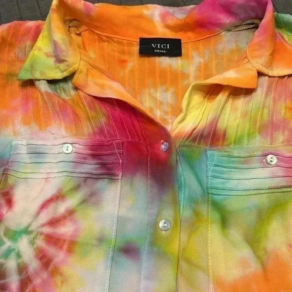 Up-cycled, tie dyed, VICI top. - Picture 3 of 7